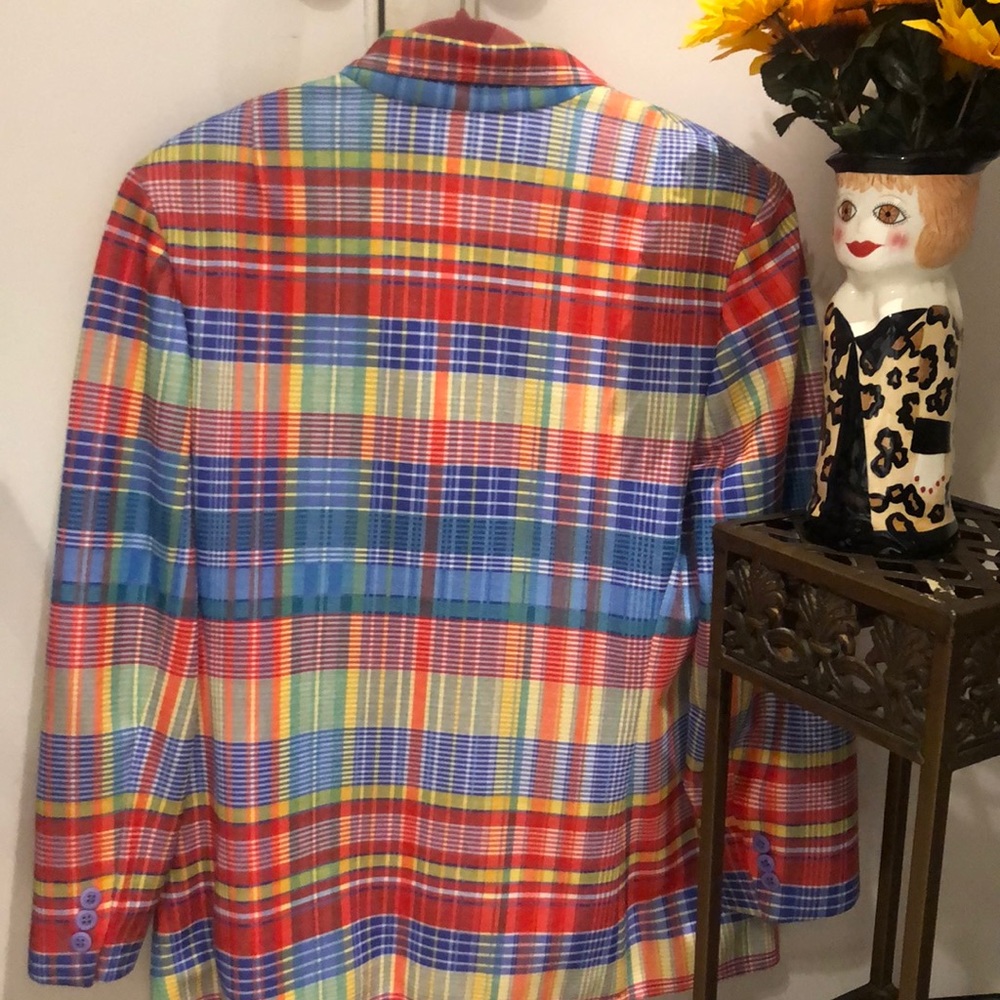 Plaid blazer with two pockets. Medium fit. - Picture 4 of 7